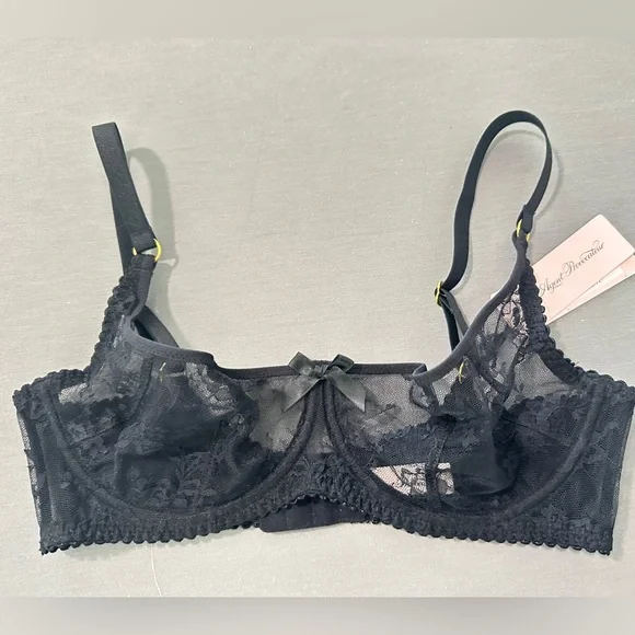 Agent Provocateur Sachaa Plunge Underwired BraSize: 34D NEW
